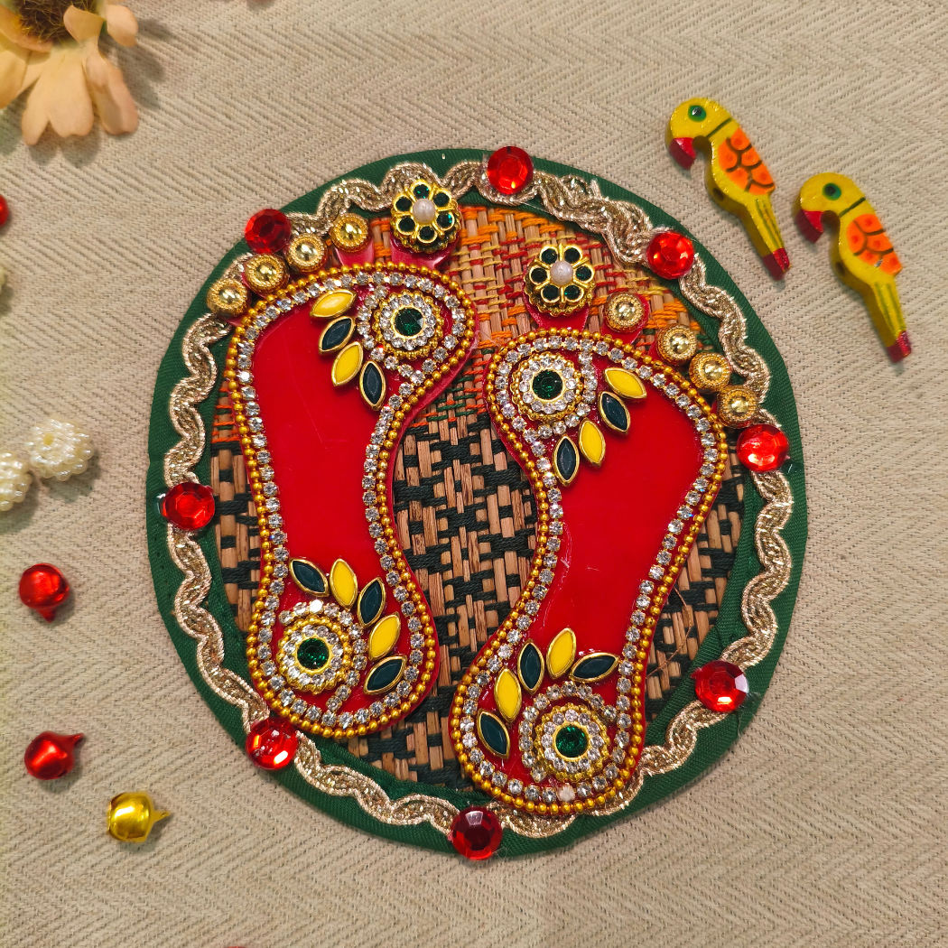 Red Brocade Kundan Laxmi Charan – Round (Copy)