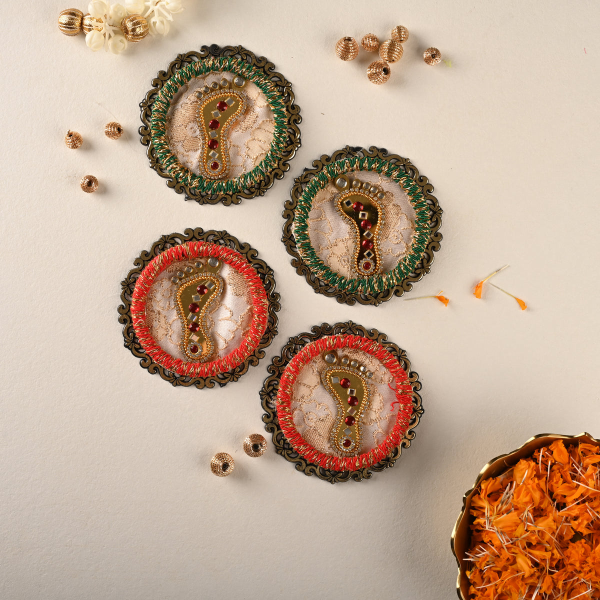 Golden Charan – Ornate Round Frame (Single)