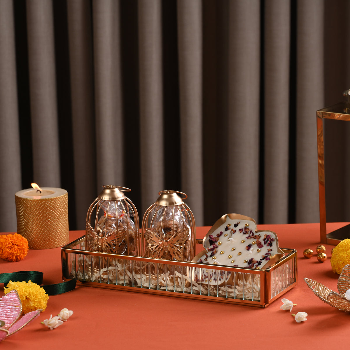 Fluted Tray – Cages & Leaf Candle